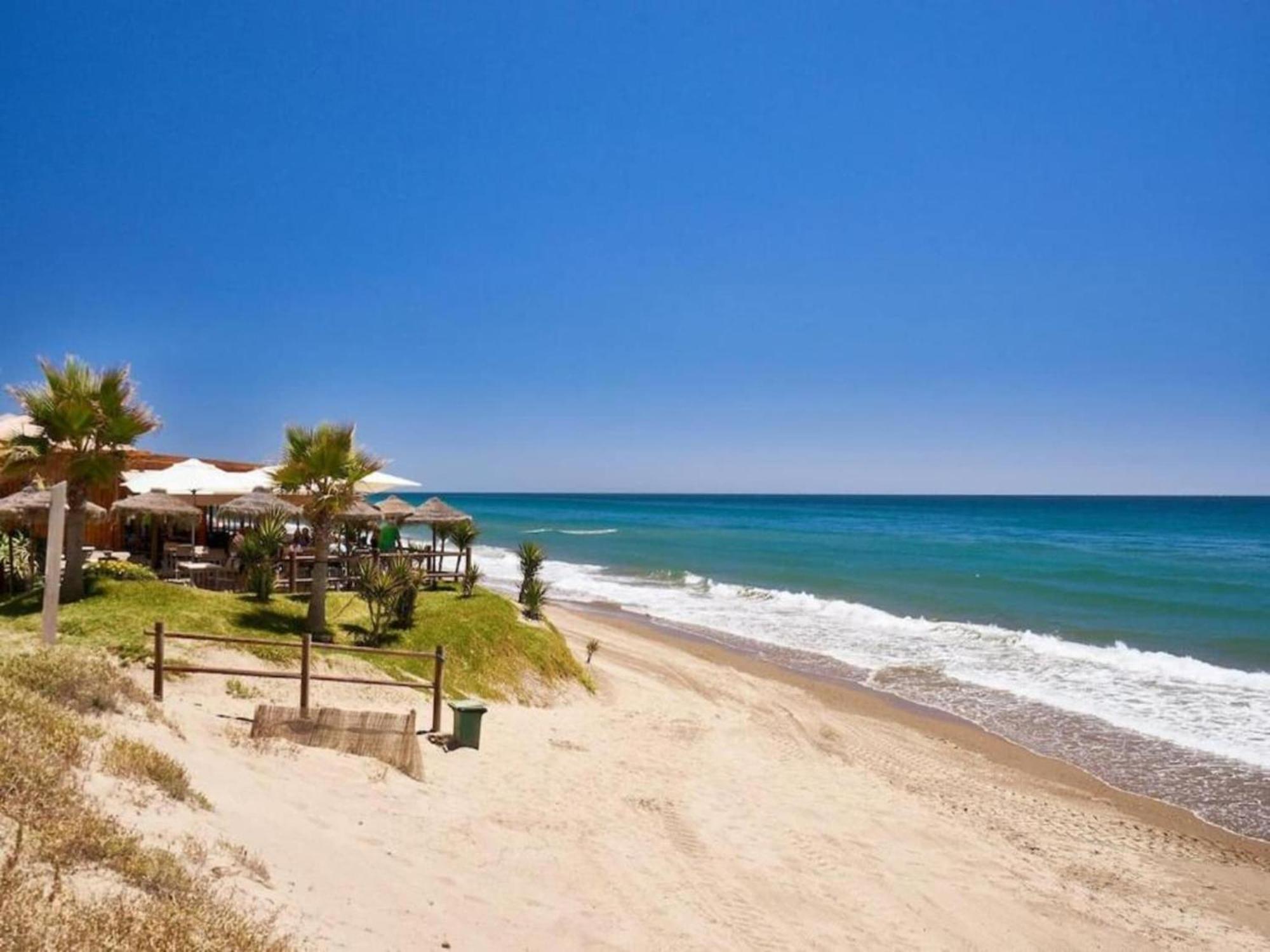 Lush With View Apartment Marbella