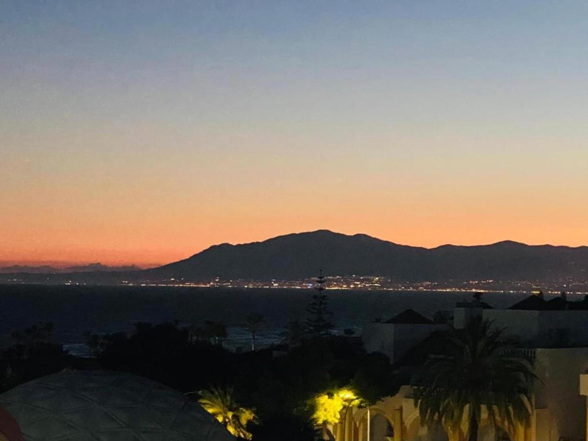 Apartment Lush With View Marbella